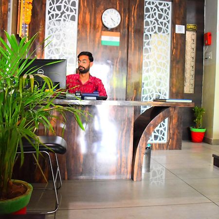 Hotel Vandana Palace Kota  Extérieur photo