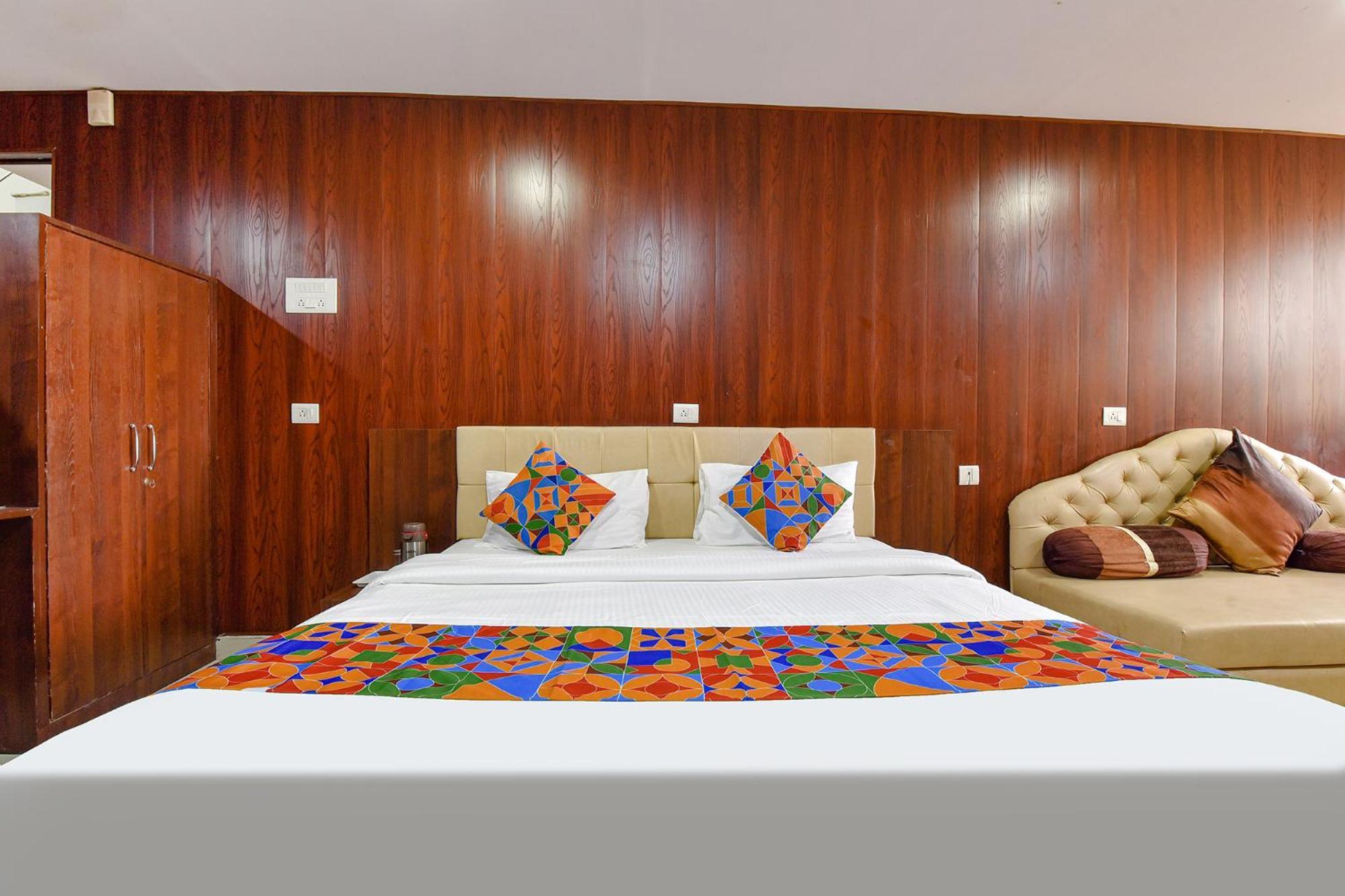 Hotel Vandana Palace Kota  Extérieur photo