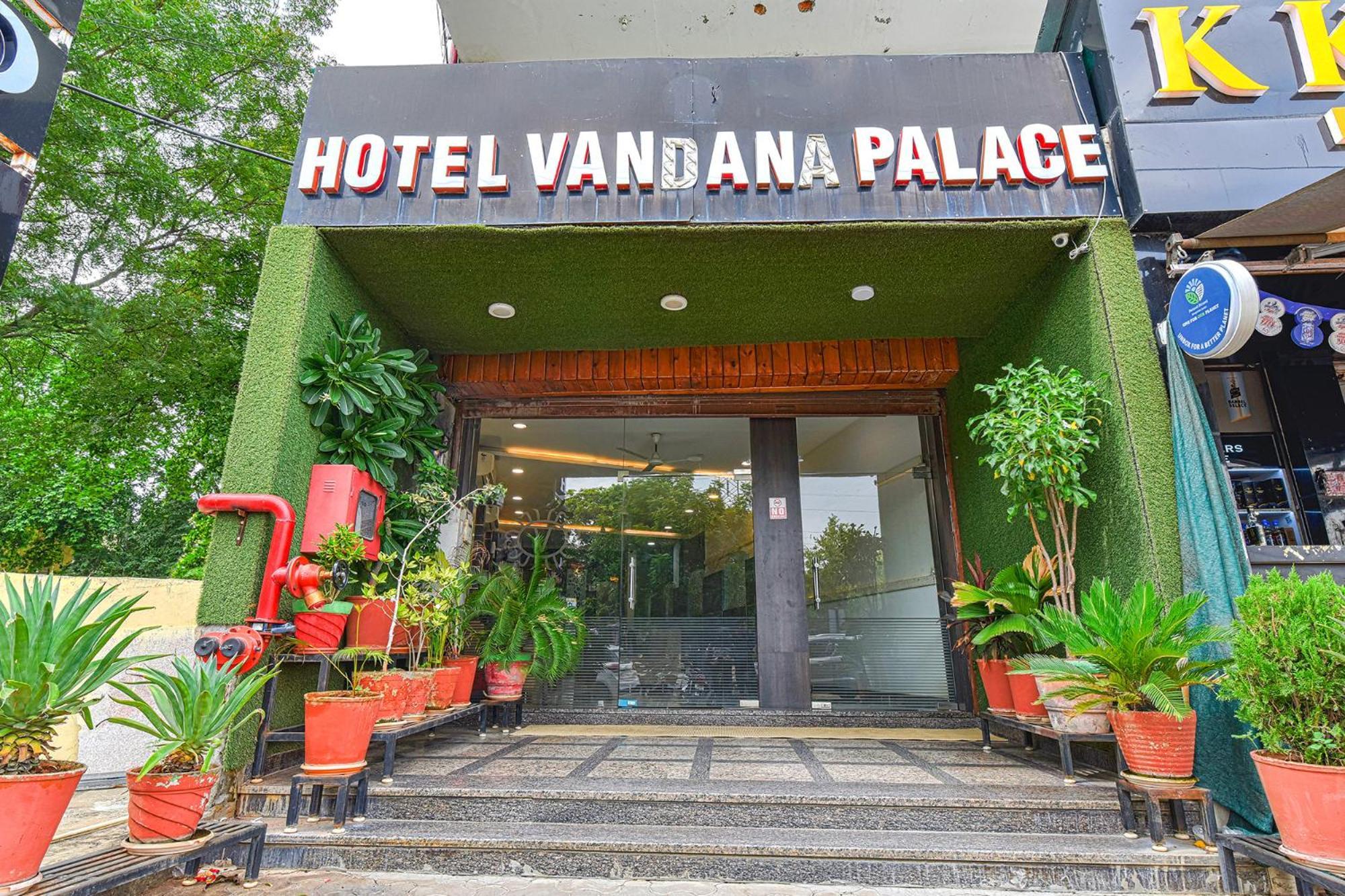 Hotel Vandana Palace Kota  Extérieur photo